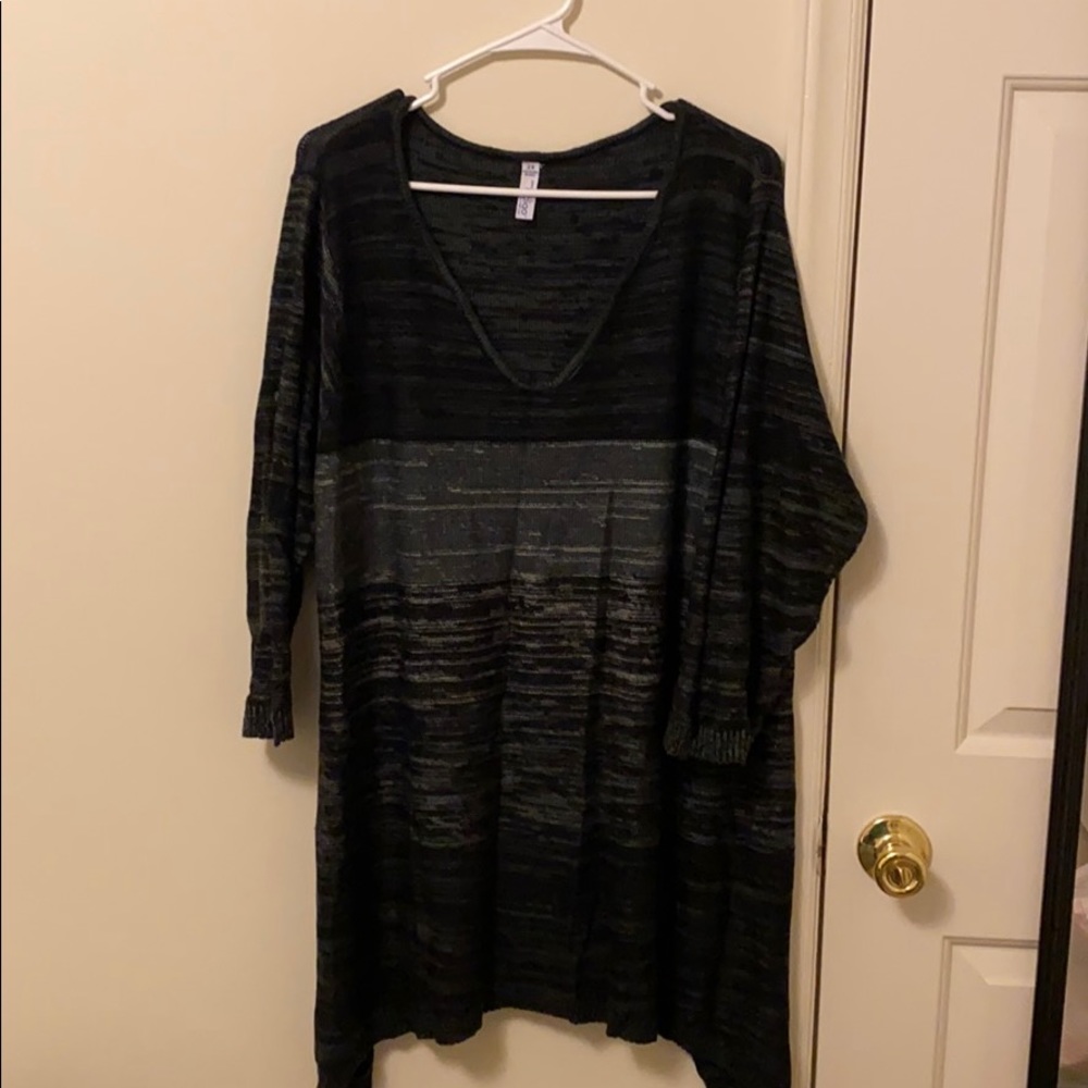 Black/Grey Sweater